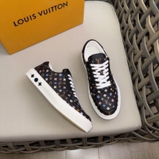 Louis Vuitton Low Shoes